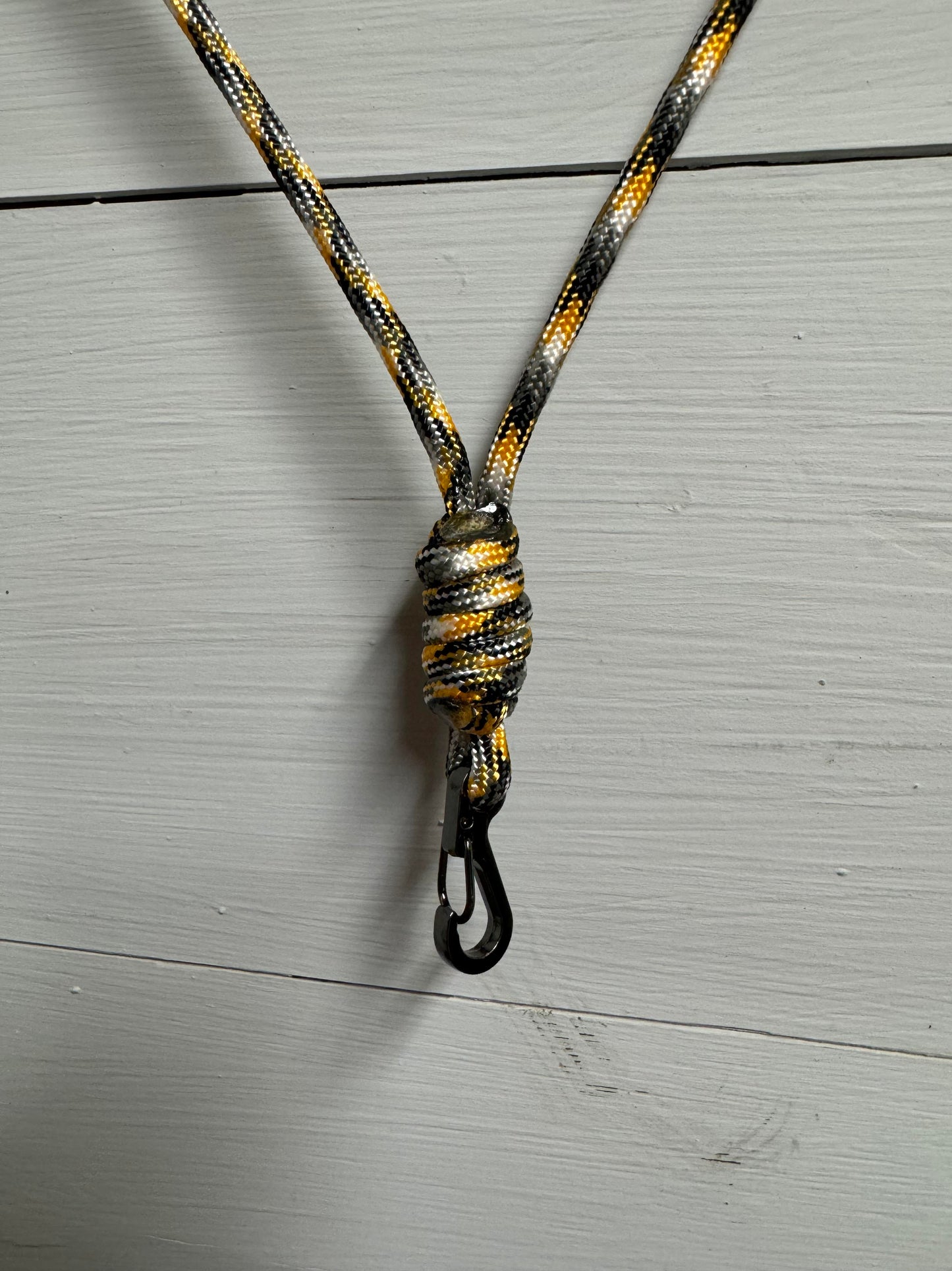ORANGE DIRT SNOW DEVICE LANYARD
