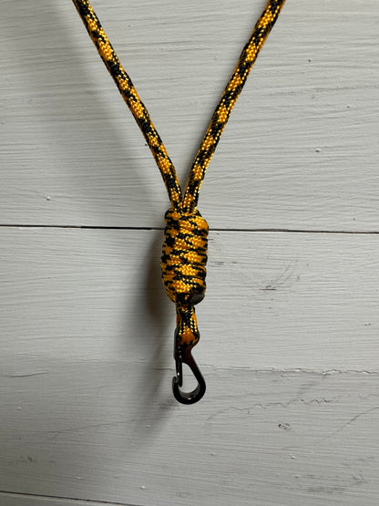 ORANGE BLACK DEVICE LANYARD